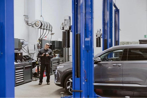 Trained Hyundai Experts